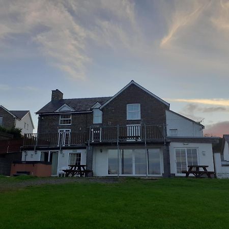 Bryncarnedd Farmhouse アベリストウィス エクステリア 写真